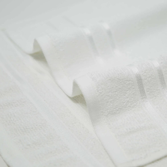 Serviettes pour les mains et le visage