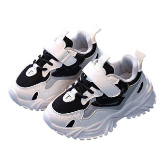 Chaussures d&eacute;contract&eacute;es